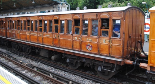 Metropolitan 394 Met 'Bogie' ('Chesham') set: Third built 1900