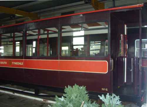 South Tynedale Railway 6 end vestibule centre gangway saloon coach built 1991