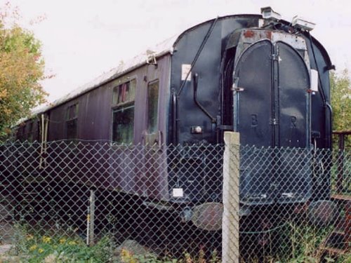 BR 25795 Mk 1 Corridor Second (body only) (scrapped) built 1961