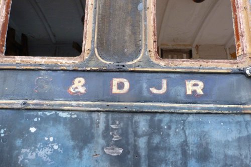 01/12 - original paintwork and lettering