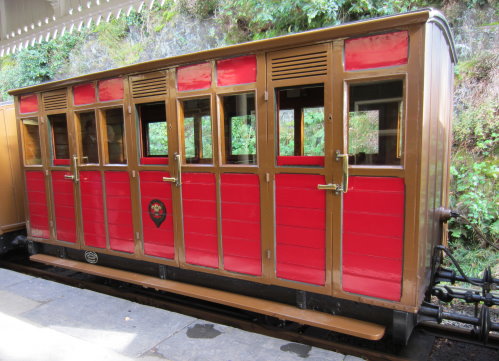 Talyllyn 4 3-compartment Four-wheel Third built 1867