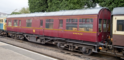 Steve West 27/10/2018: another view of earlier livery