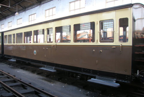 GWR 4148 Fully-enclosed Second Open narrow gauge coach built 1938